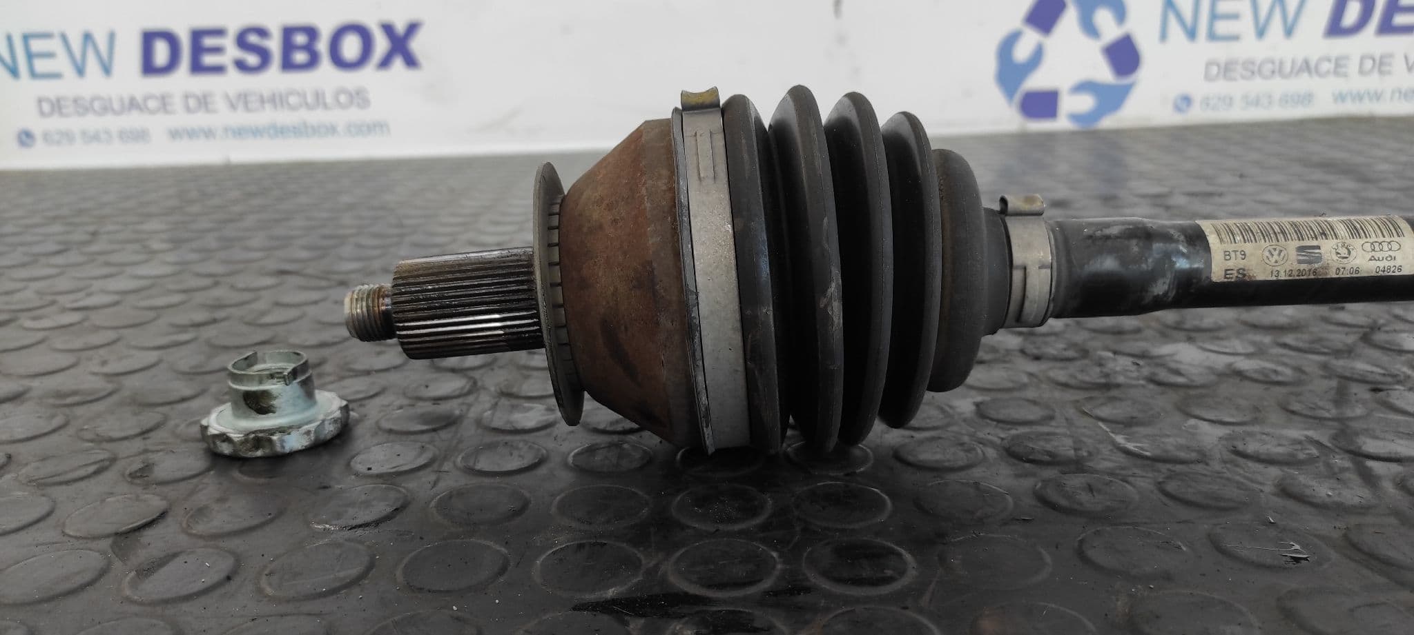 Recambio de TRANSMISION DELANTERA IZQUIERDA para SEAT IBIZA SC (6P5) CUT referencia OEM IAM 6C0407271E   - BLANCO 4