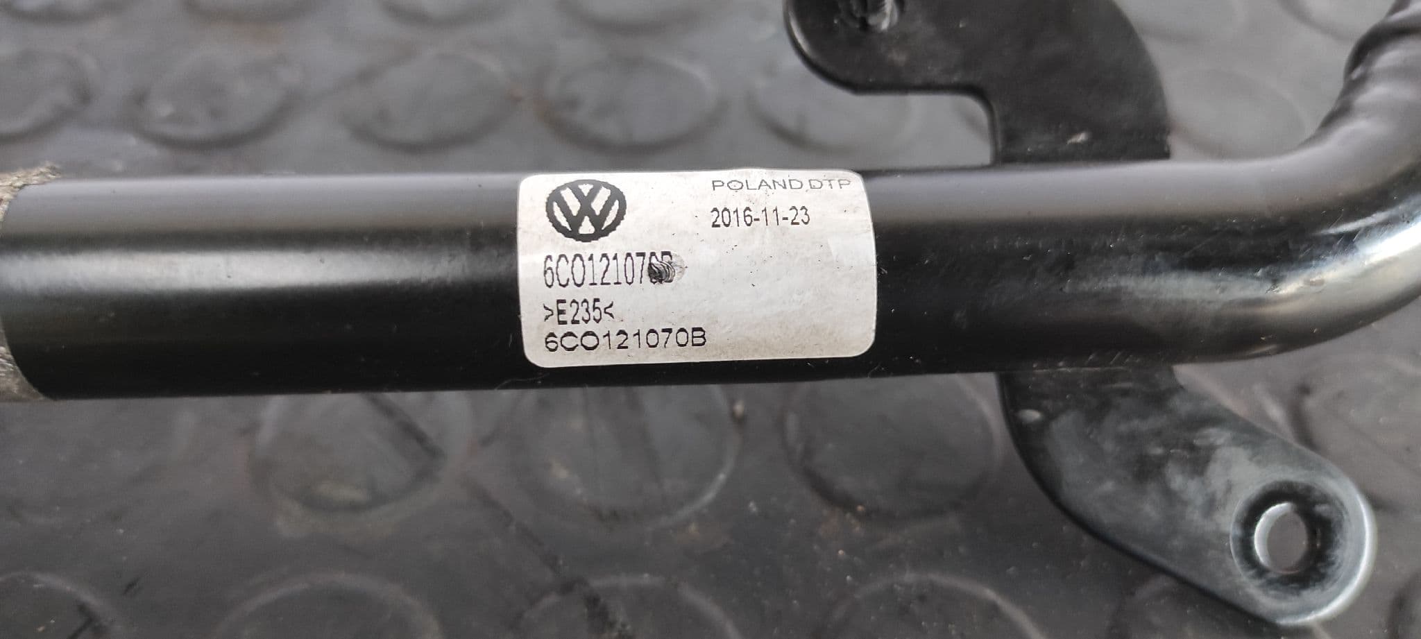 Recambio de TUBO para SEAT IBIZA SC (6P5) FR Crono CUT referencia OEM IAM 6C0121070B   - BLANCO 3