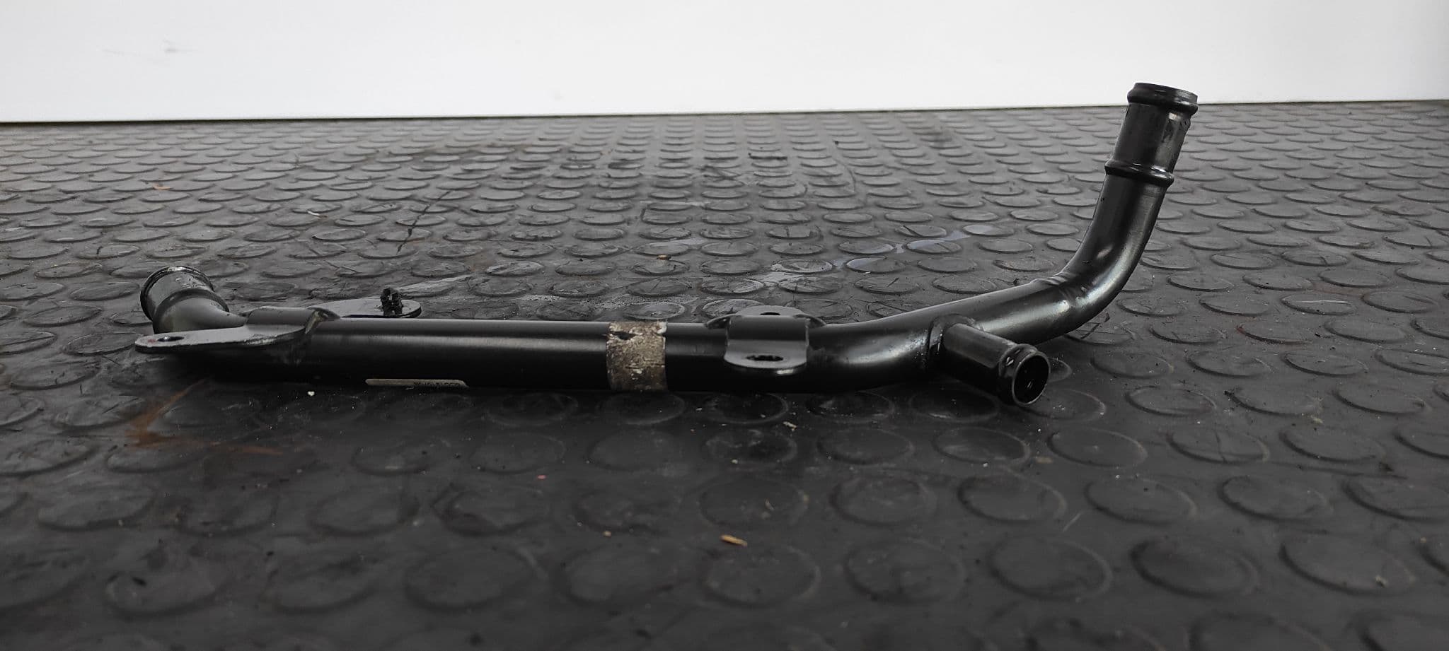 Recambio de TUBO para SEAT IBIZA SC (6P5) FR Crono CUT referencia OEM IAM 6C0121070B   - BLANCO 2