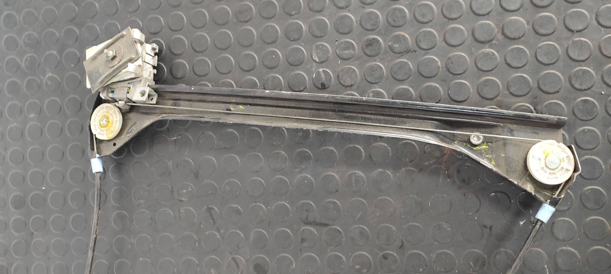 Recambio de ELEVALUNAS DELANTERO IZQUIERDO para BMW SERIE 3 COUPE (E46) referencia OEM IAM 8204179 7