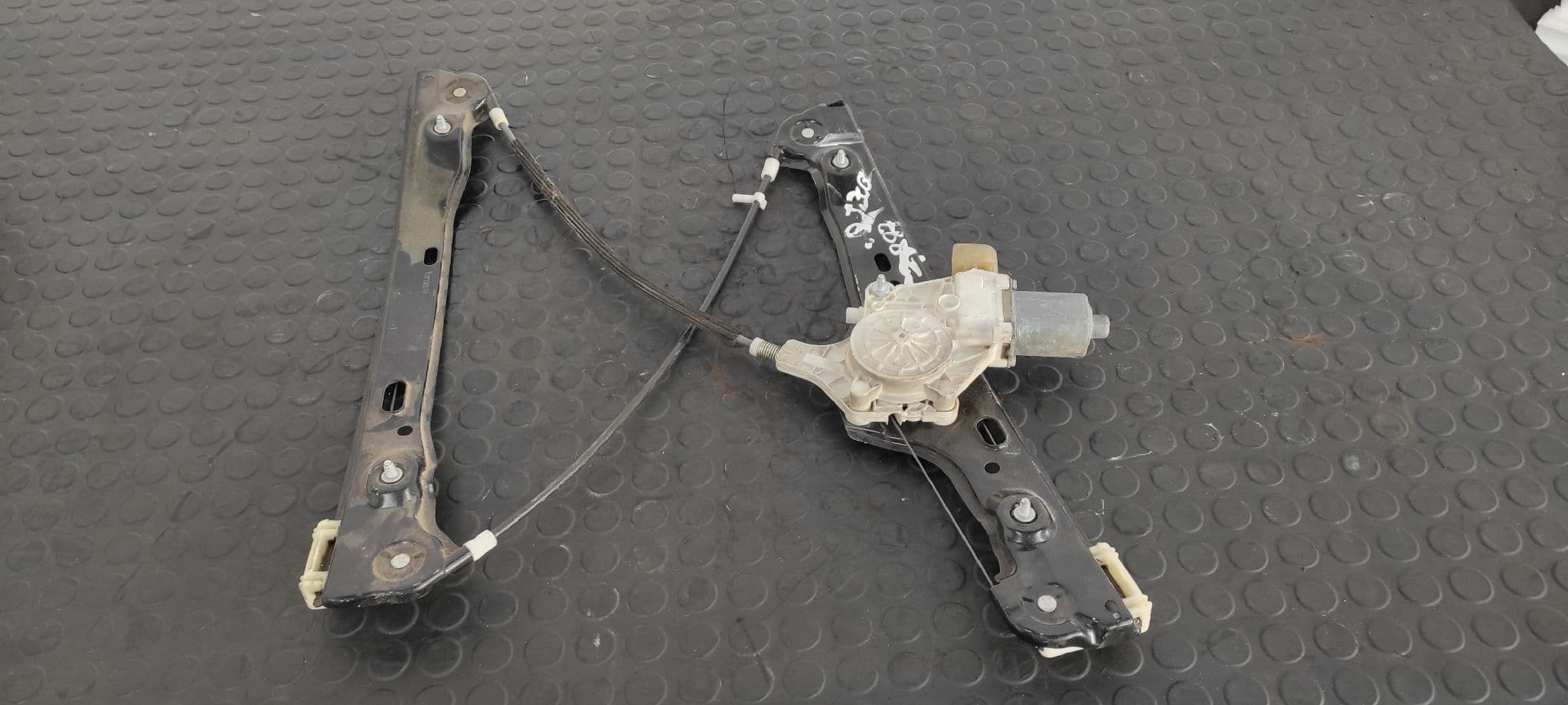 Recambio de ELEVALUNAS DELANTERO IZQUIERDO para BMW SERIE 3 BERLINA (E90) 2.0 16V 204D4 referencia OEM IAM 7060265S   - AZUL