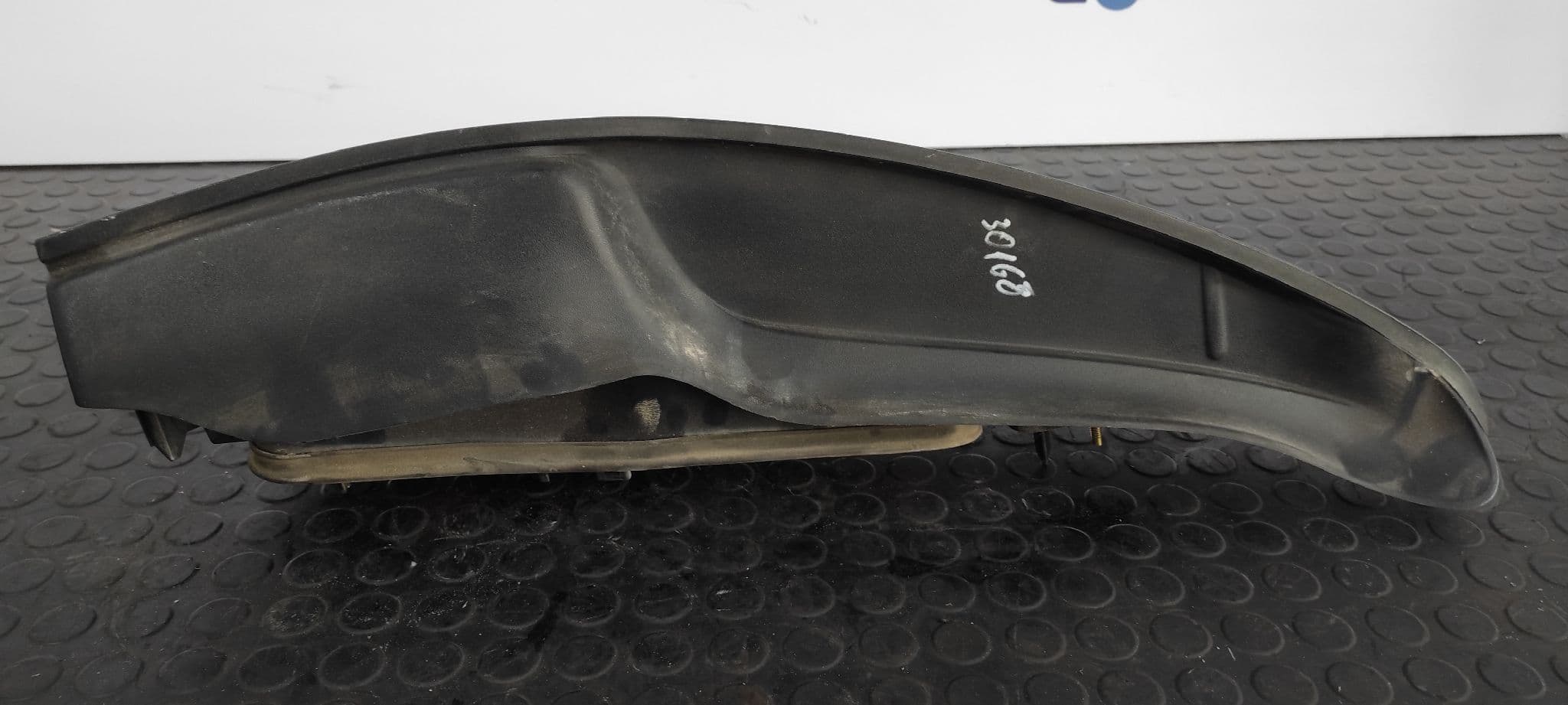Recambio de PILOTO TRASERO IZQUIERDO para RENAULT LAGUNA (B56) 1.9 dTi F9Q710 referencia OEM IAM VALEO 2261   - AZUL 3