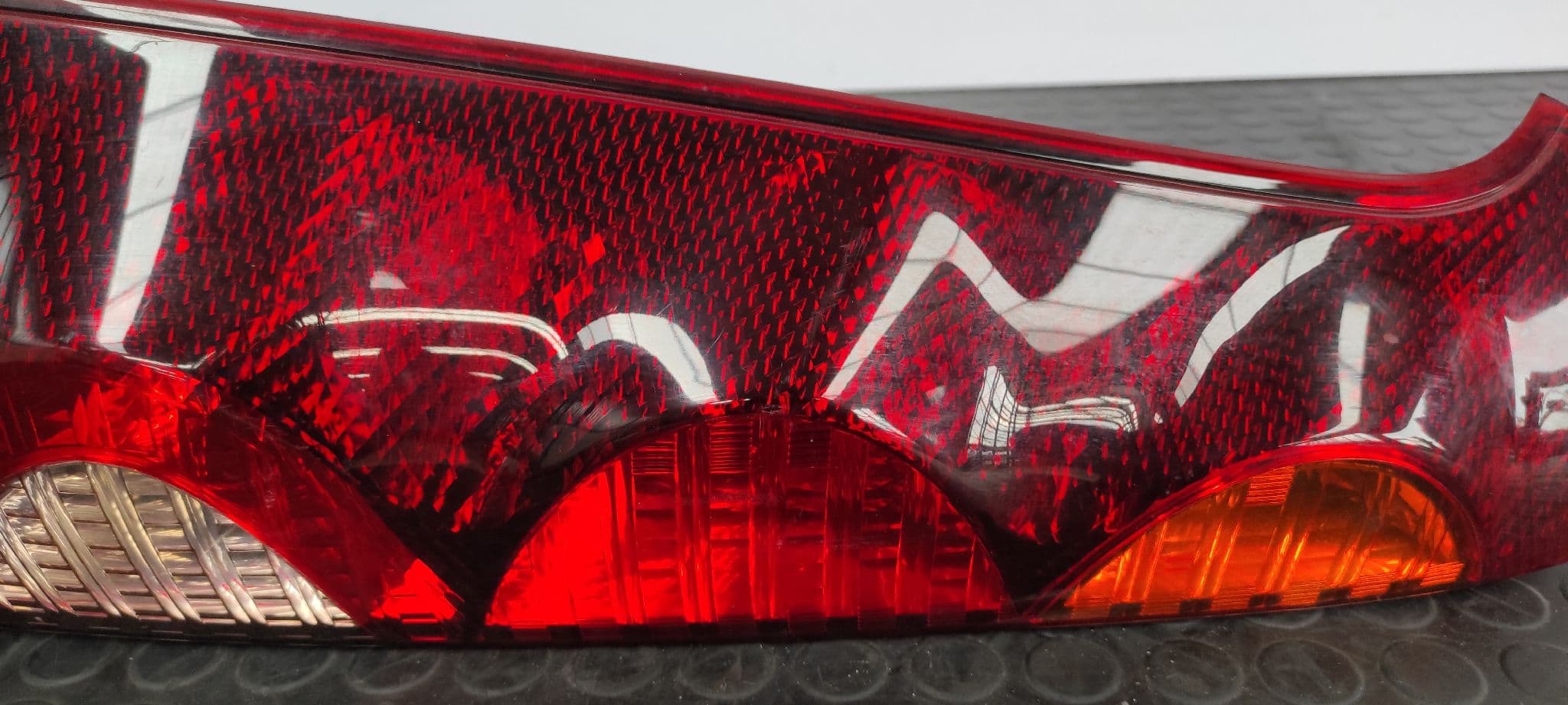 Recambio de PILOTO TRASERO IZQUIERDO para NISSAN NOTE (E11E) Acenta CR14DE referencia OEM IAM 22016752   - DORADO 7