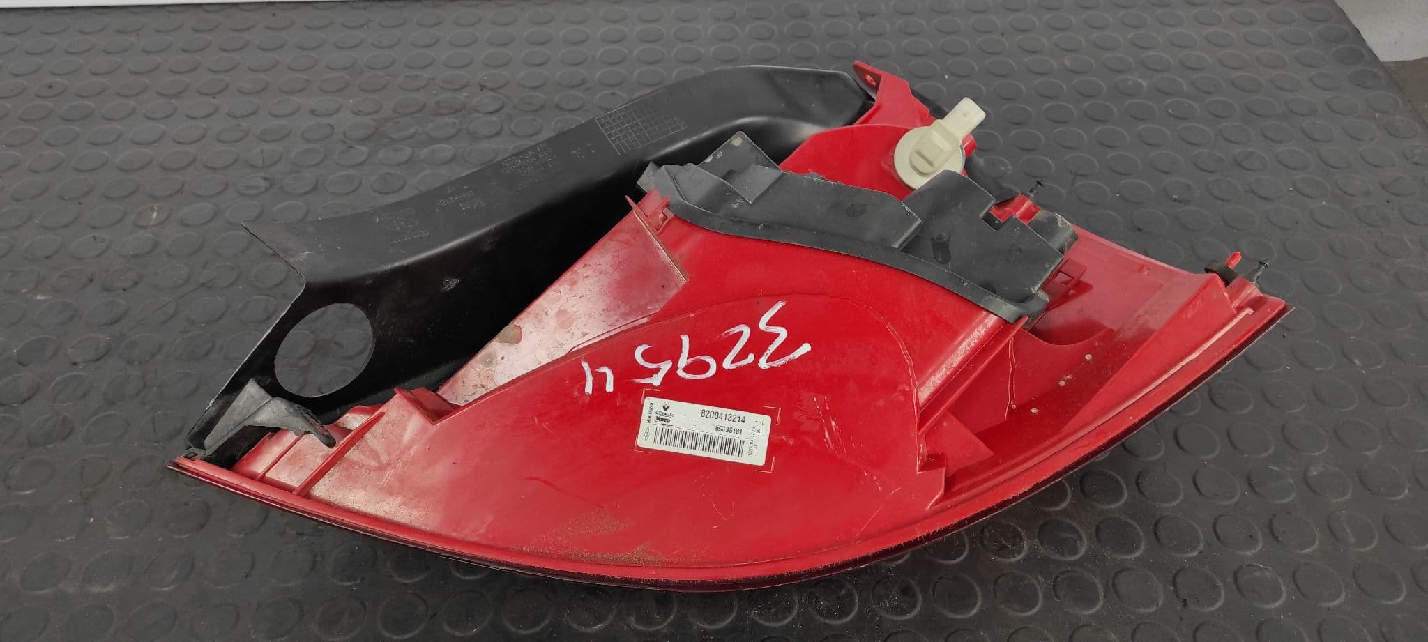 Recambio de PILOTO TRASERO IZQUIERDO para RENAULT MEGANE II CLASSIC BERLINA 1.5 dCi Diesel CAT K9K G7 referencia OEM IAM 8200413214   - CHAMPAGNE 10
