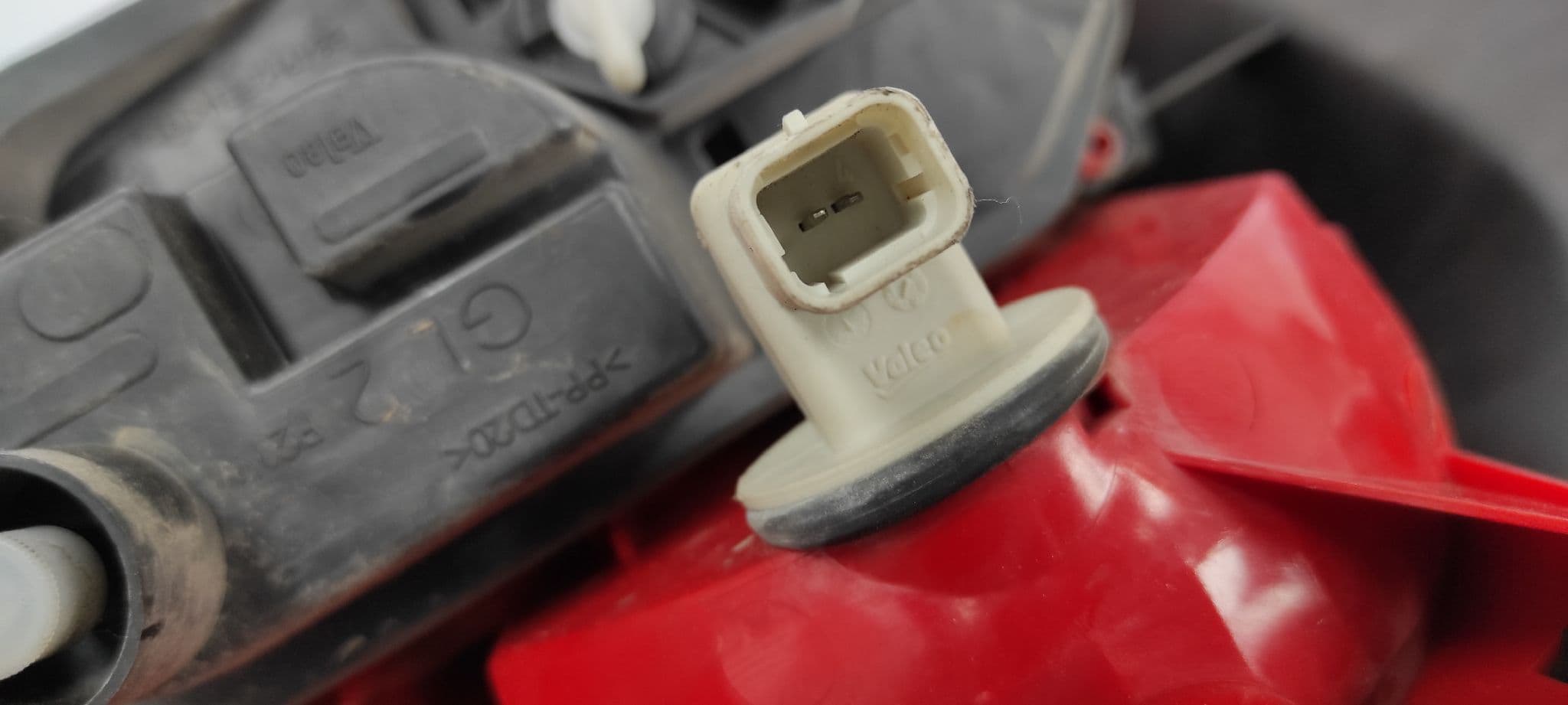 Recambio de PILOTO TRASERO IZQUIERDO para RENAULT MEGANE II CLASSIC BERLINA 1.5 dCi Diesel CAT K9K G7 referencia OEM IAM 8200413214   - CHAMPAGNE 3