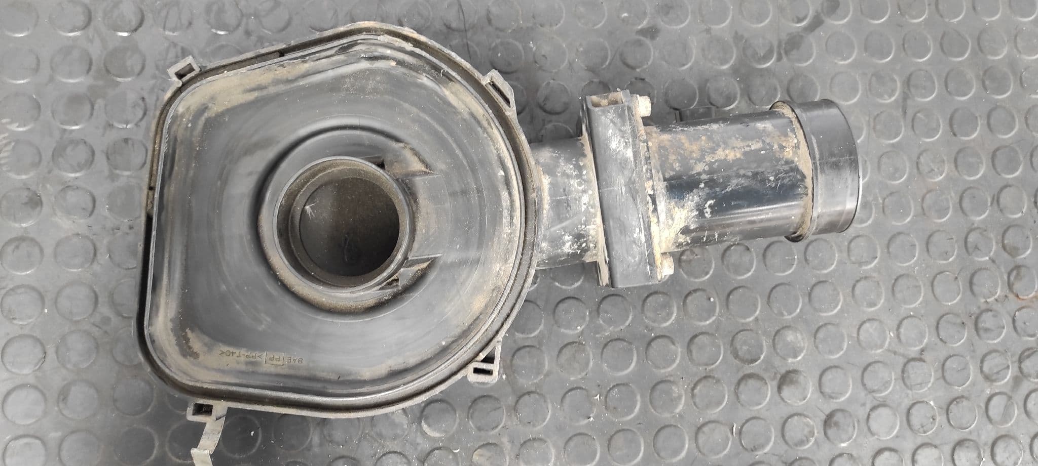 Recambio de CAUDALIMETRO para NISSAN PATROL GR (Y61) RD28TI referencia OEM IAM 2268031U00 3