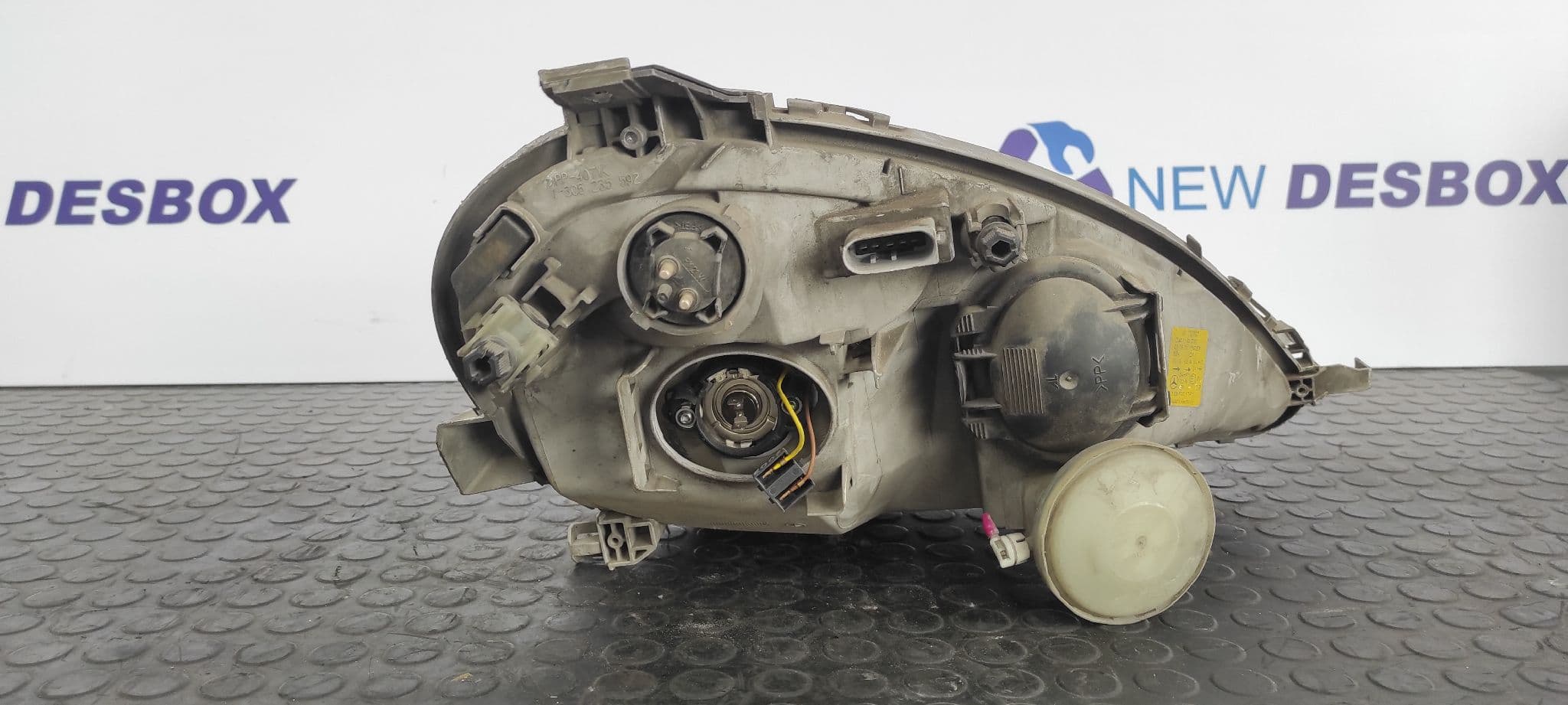 Recambio de FARO IZQUIERDO para MERCEDES CLASE A (W168) referencia OEM IAM A1688201761 7