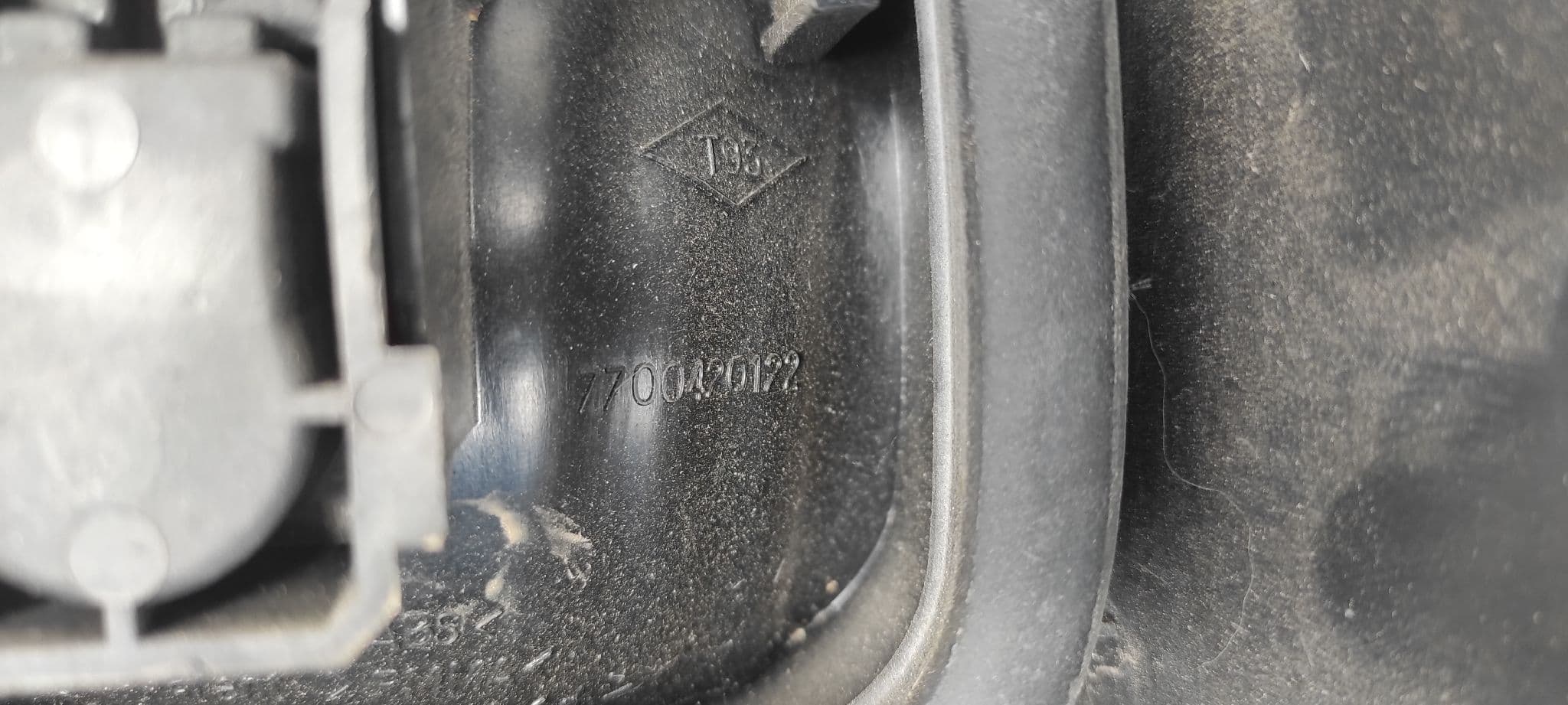 Recambio de PILOTO TRASERO IZQUIERDO para RENAULT LAGUNA (B56) 1.8 16V RT F4P760 referencia OEM IAM 7700420122   - PLATA 4