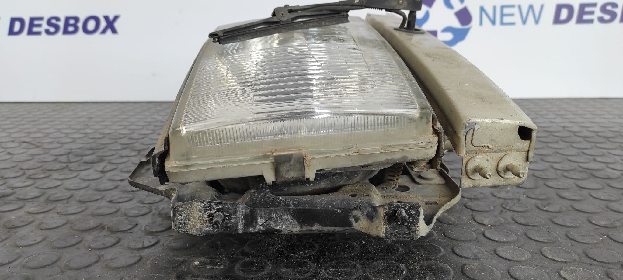 Recambio de FARO DERECHO para OPEL MONTEREY 3.2 referencia OEM IAM ICHIKOH 1430 7