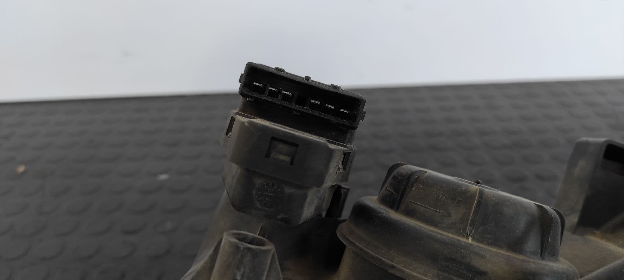 Recambio de FARO DERECHO para PEUGEOT 605 2.0 Turbo CAT RGY referencia OEM IAM 60916660   - GRANATE 8