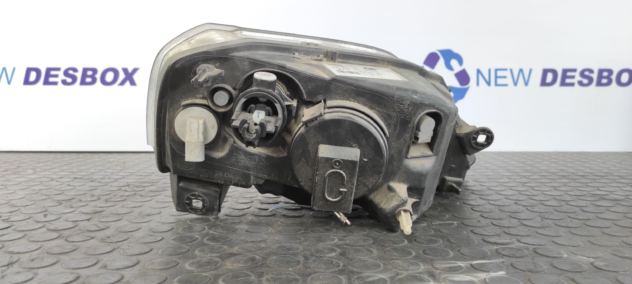 Recambio de FARO IZQUIERDO para DACIA LOGAN Ambiance Music D4F732 referencia OEM IAM 8200744753   - 4