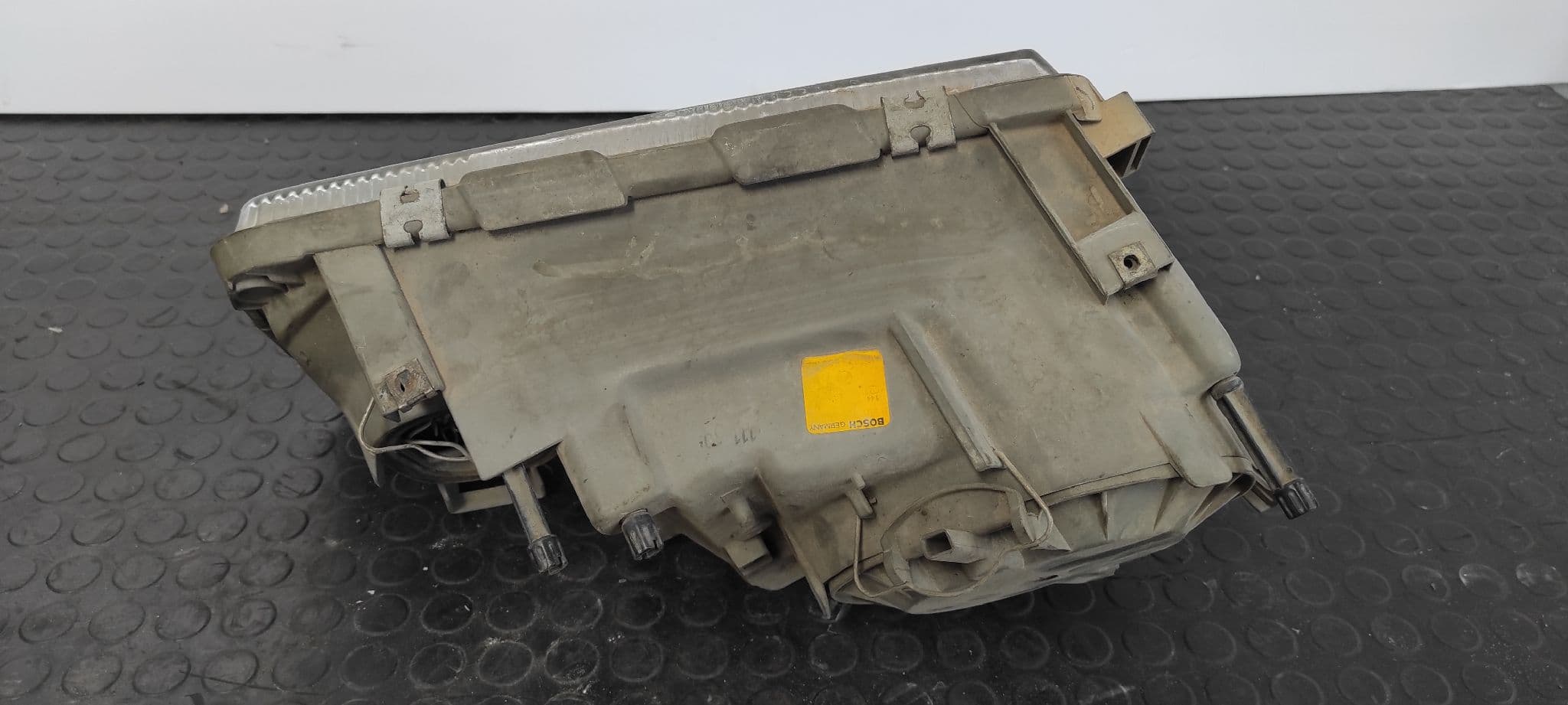 Recambio de FARO DERECHO para MERCEDES-BENZ CLASE S (W126) referencia OEM IAM A1268205861 5