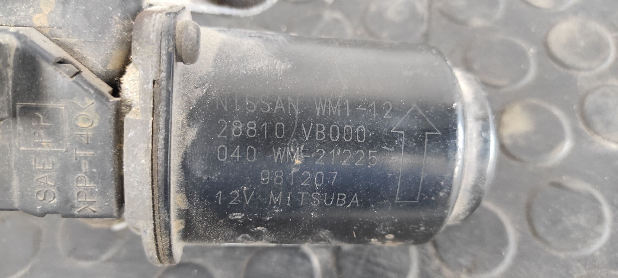 Recambio de MOTOR LIMPIA DELANTERO para NISSAN PATROL GR (Y61) referencia OEM IAM 28810VB000 6