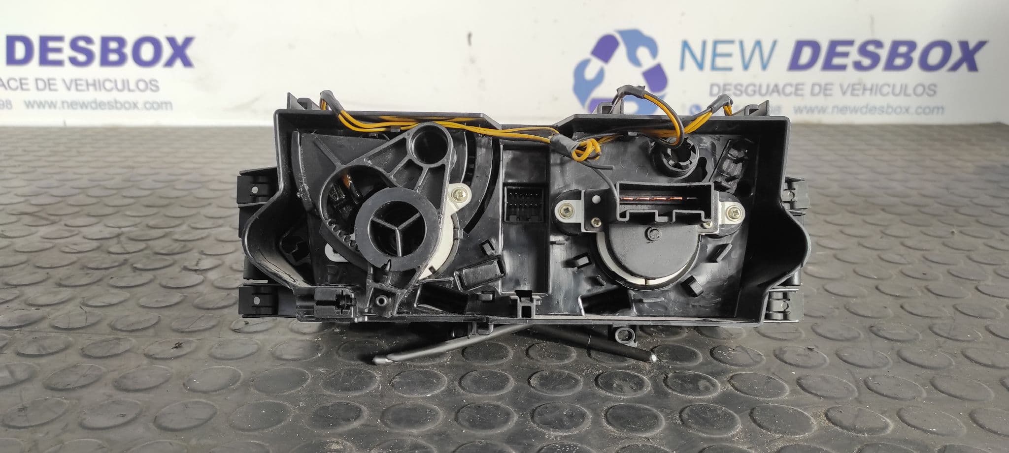 Recambio de MANDO CALEFACCION / AIRE ACONDICIONADO para LANCIA YPSILON (101) 188A5000 referencia OEM IAM    - BLANCO 7
