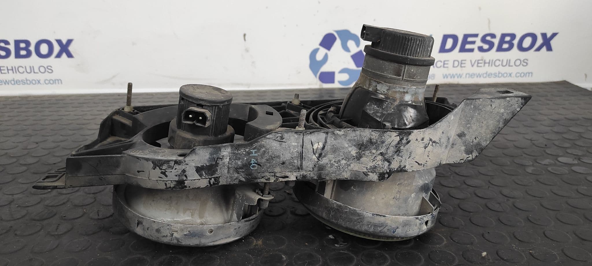 Recambio de FARO DERECHO para BMW SERIE 5 BERLINA (E34) referencia OEM IAM 13174000 8