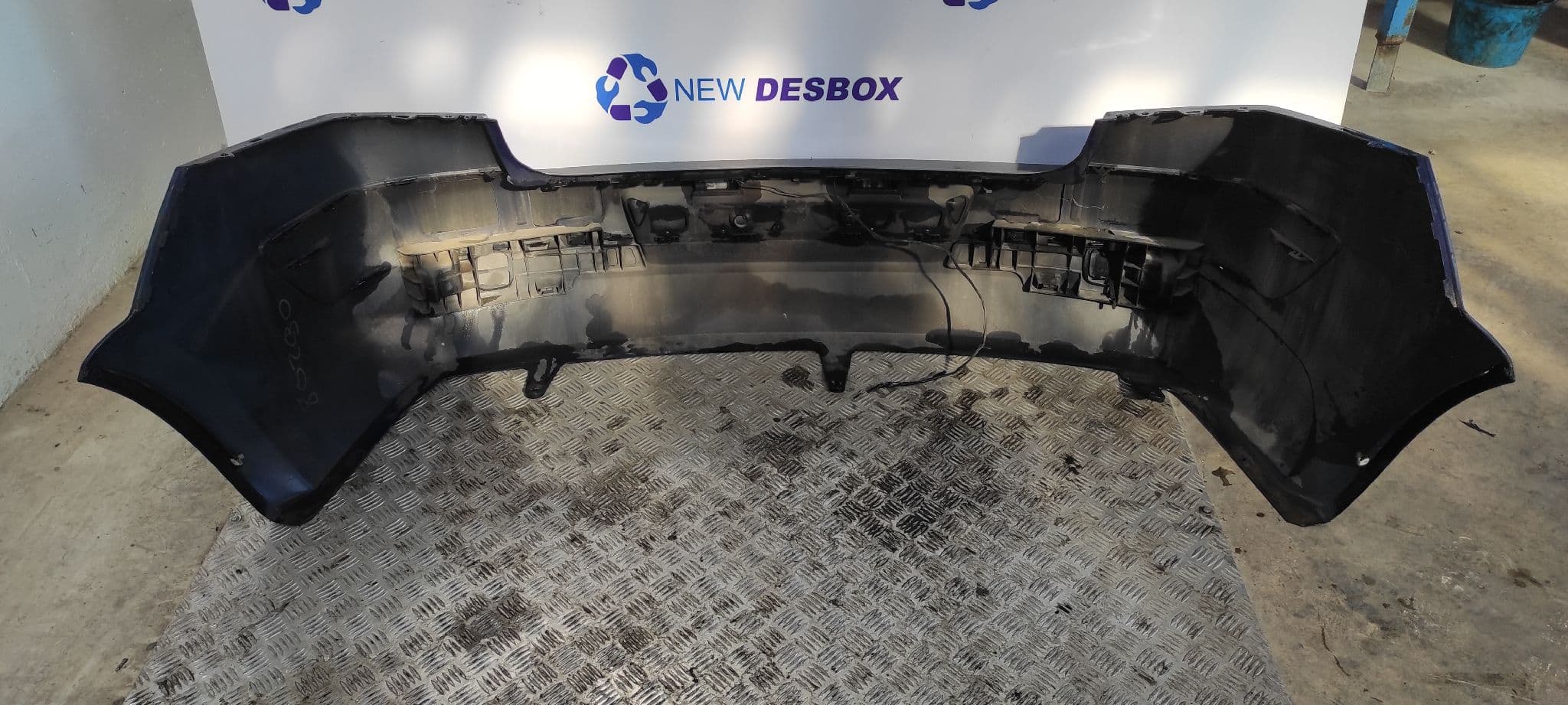 Recambio de PARAGOLPES TRASERO para RENAULT MEGANE II BERLINA 3P K9KD7 referencia OEM IAM    - BLANCO 3