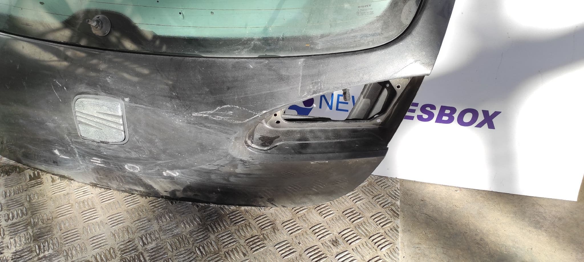 Recambio de PORTON TRASERO para SEAT LEON (1P1) referencia OEM IAM 2