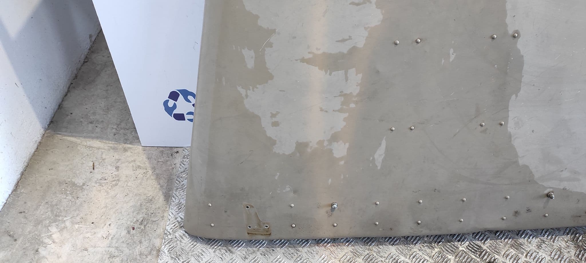 Recambio de CAPO para LAND ROVER SANTANA 2.5D referencia OEM IAM 7