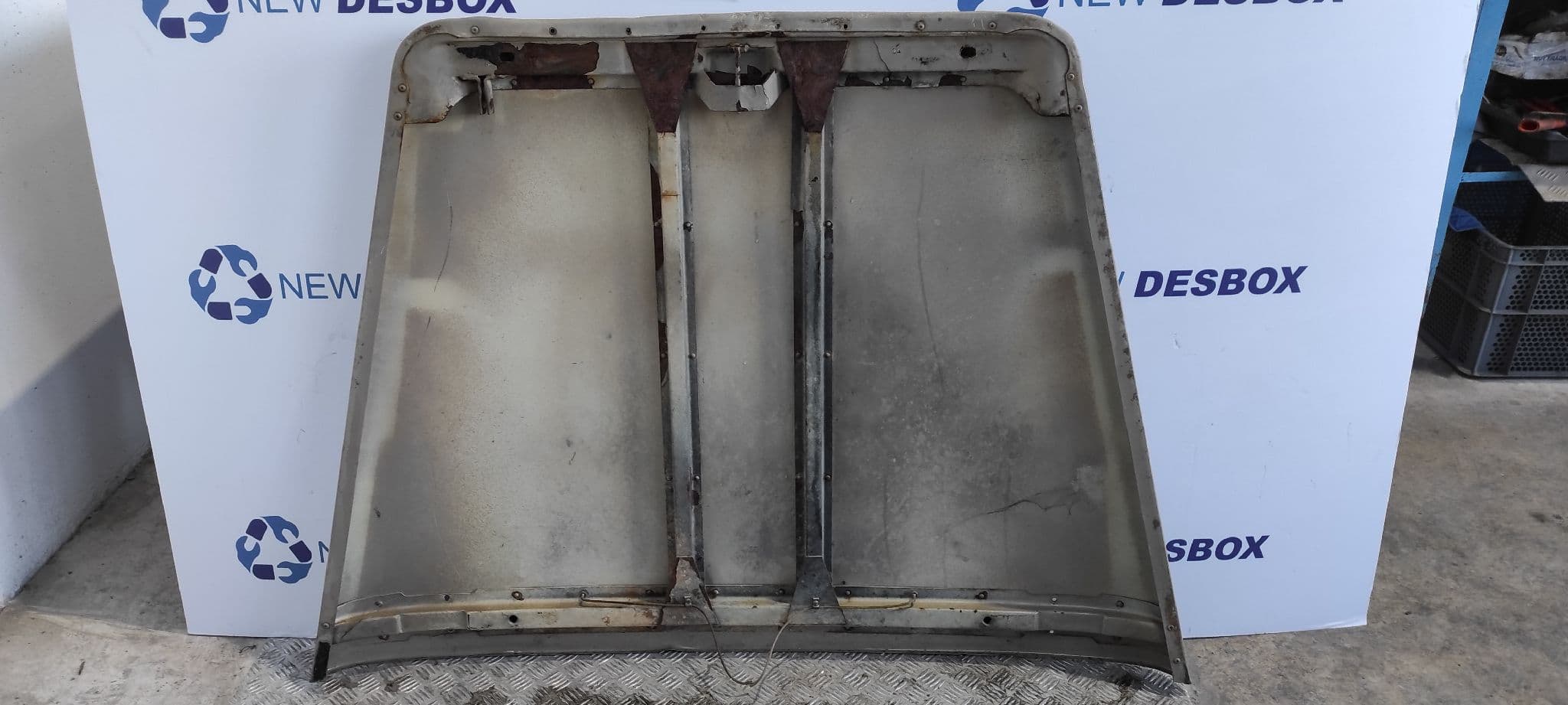 Recambio de CAPO para LAND ROVER SANTANA 2.5D referencia OEM IAM 3