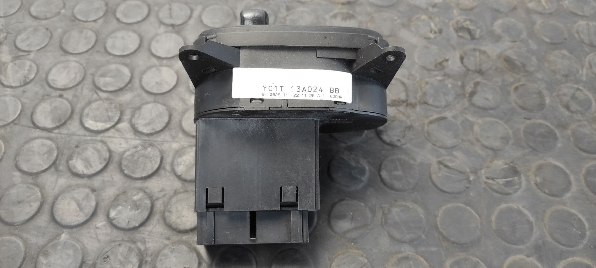 Recambio de MANDO LUCES para FORD TRANSIT CONNECT (TC7) Furgón FT 200S HCPA referencia OEM IAM YC1T13A024BB   - BLANCO 6