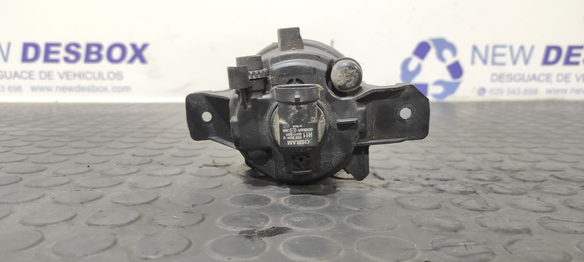 Recambio de FARO ANTINIEBLA IZQUIERDO para RENAULT ESPACE IV (JK0) 1.9 dCi Diesel F9Q820 referencia OEM IAM 8200002469   - NEGRO 4
