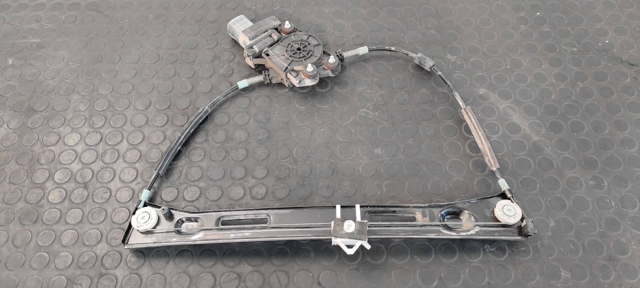Recambio de ELEVALUNAS DELANTERO DERECHO para FIAT PANDA (169) 1.3 16V JTD Dynamic 188A8000 referencia OEM IAM 51846384   - BLANCO 4
