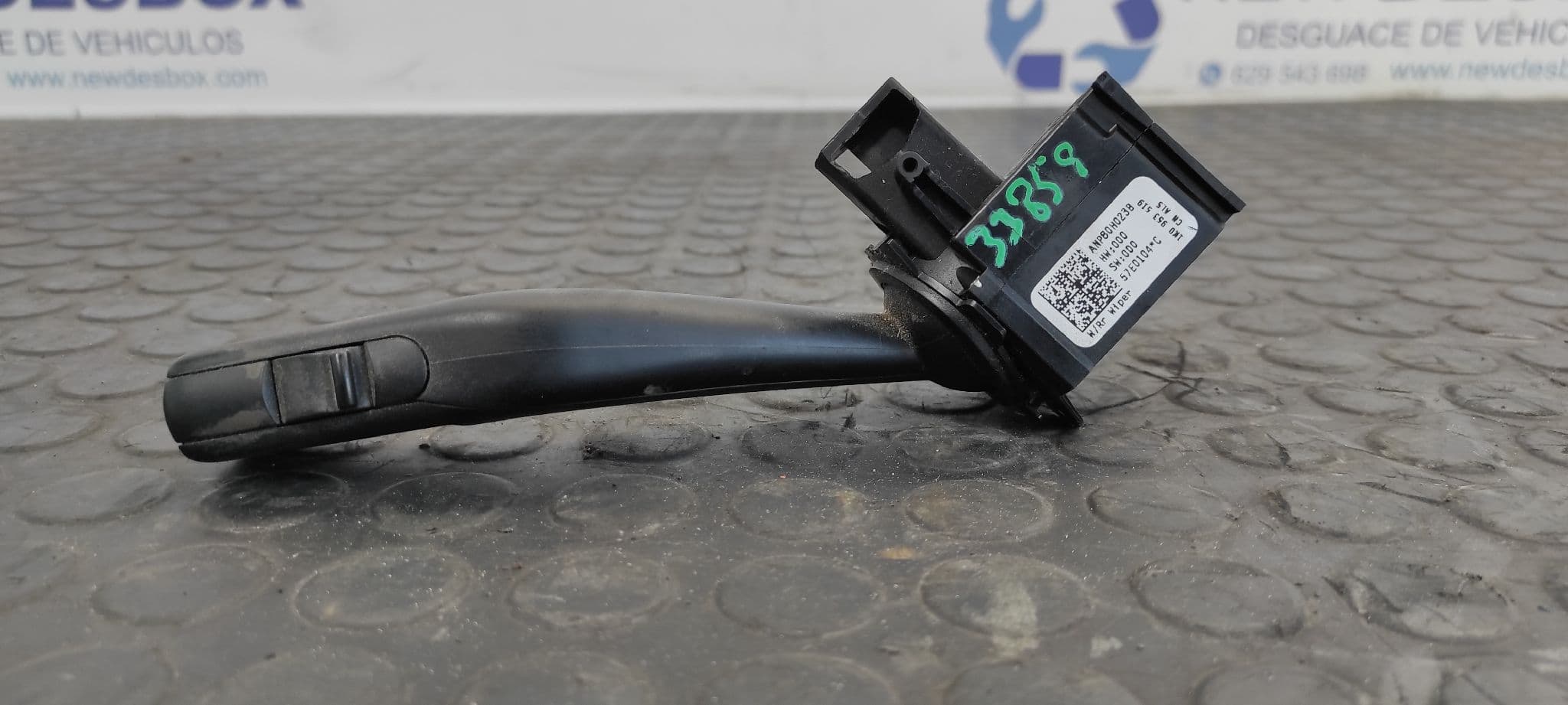 Recambio de MANDO LIMPIA para SEAT LEON (1P1) Comfort Limited BXE referencia OEM IAM 1K0953519   - BLANCO 3