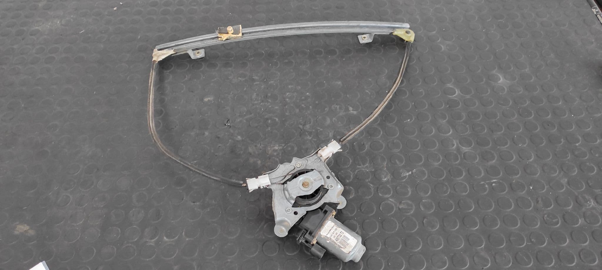 Recambio de ELEVALUNAS DELANTERO DERECHO para RENAULT CLIO I FASE I+II (B/C57) 1.2 Alize DF7 D7 referencia OEM IAM 400732 T3   - BLANCO 2
