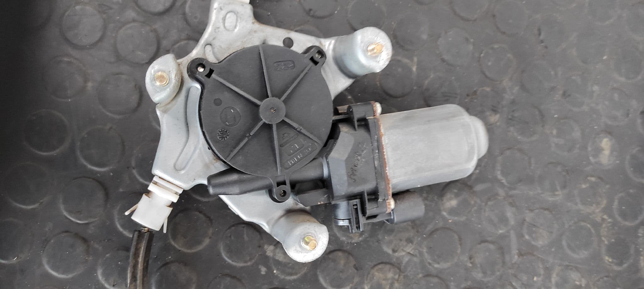 Recambio de ELEVALUNAS DELANTERO IZQUIERDO para RENAULT CLIO I FASE I+II (B/C57) 1.2 Alize DF7 D7 referencia OEM IAM 400733   - BLANCO 5
