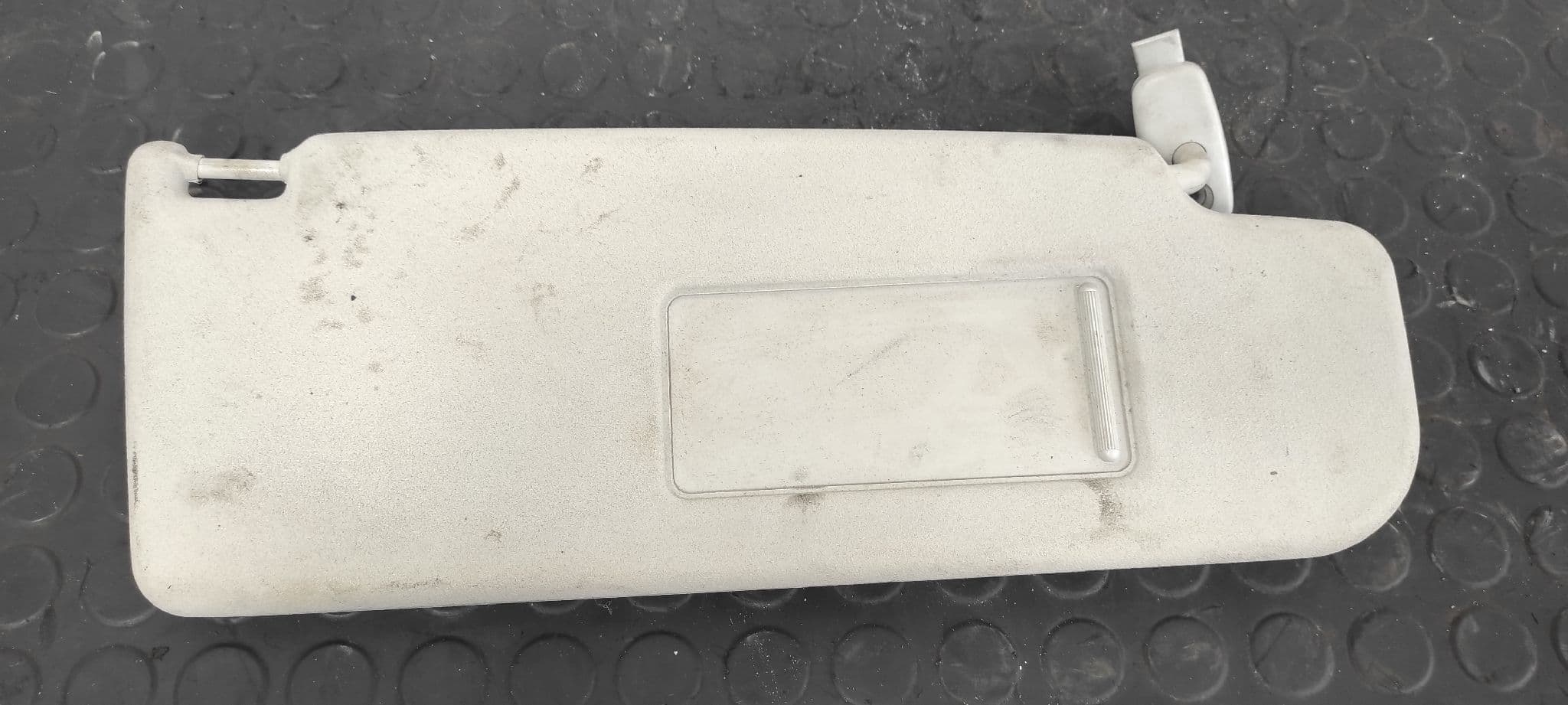 Recambio de PARASOL DERECHO para SEAT LEON (1P1) Comfort Limited BXE referencia OEM IAM 6Q0857552E   - BLANCO