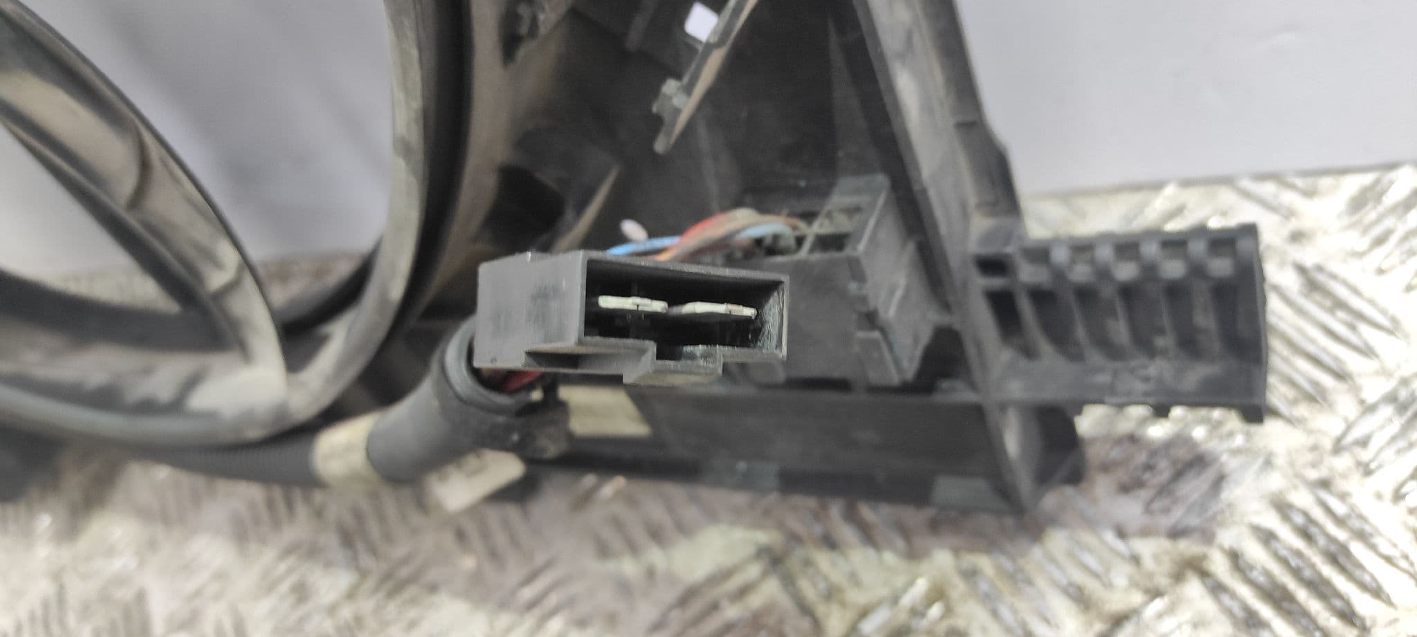 Recambio de ELECTROVENTILADOR para MERCEDES-BENZ VITO (W638) COMBI 108 CDI    (638.194) 611980 referencia OEM IAM 6385004800   - BLANCO 8