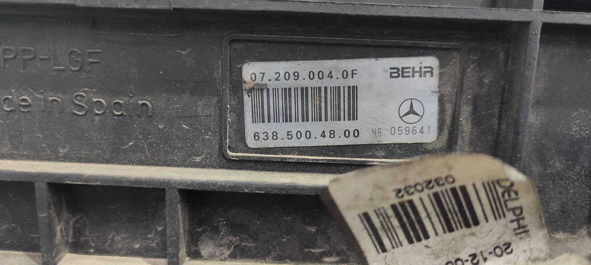 Recambio de ELECTROVENTILADOR para MERCEDES-BENZ VITO (W638) COMBI 108 CDI    (638.194) 611980 referencia OEM IAM 6385004800   - BLANCO 7