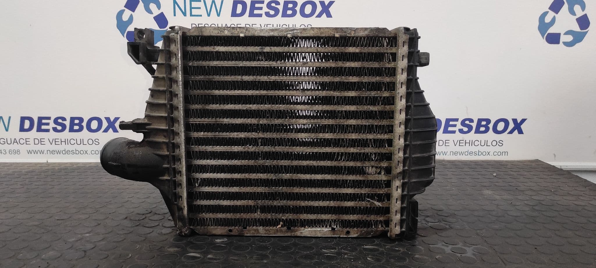 Recambio de INTERCOOLER para MERCEDES-BENZ VITO (W638) COMBI 108 CDI    (638.194) 611980 referencia OEM IAM 6385012901   - BLANCO 5