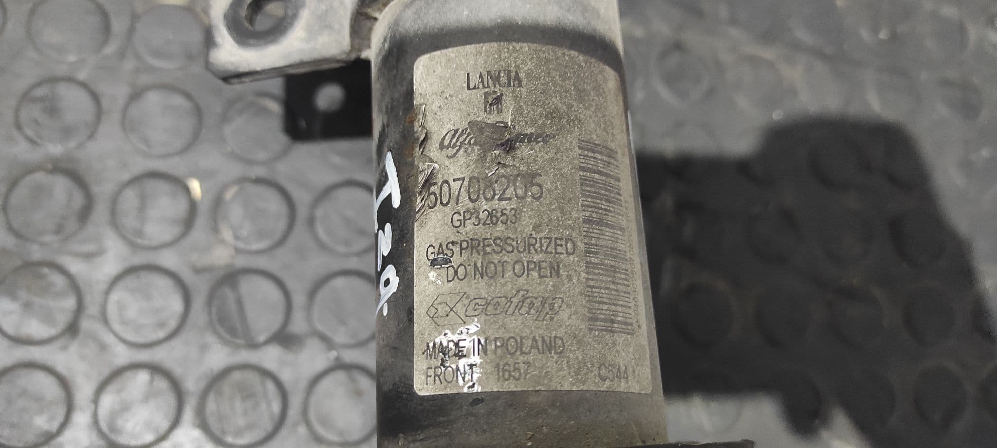 Recambio de AMORTIGUADOR DELANTERO IZQUIERDO para FIAT BRAVO (198) 192A8000 referencia OEM IAM 50708205   - GRIS 2