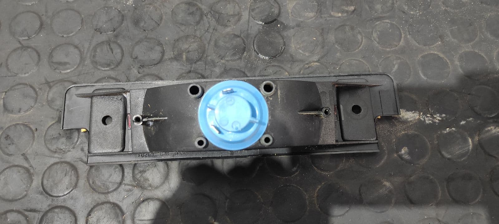 Recambio de LUZ CENTRAL DE FRENO para LAND ROVER DISCOVERY (LT) 10DP referencia OEM IAM 021200   - VERDE 5