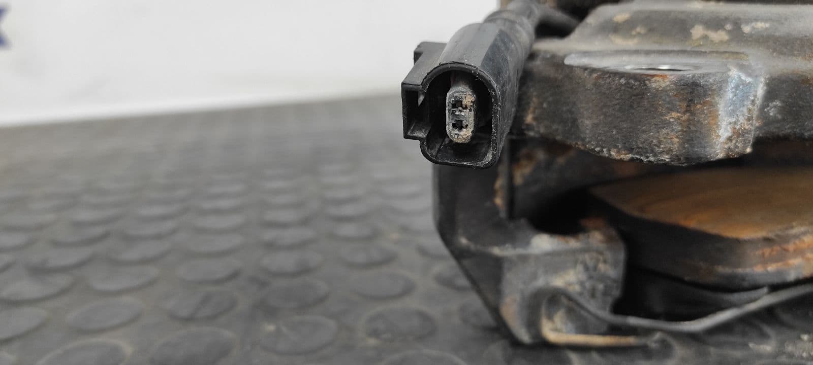 Recambio de PINZA DE FRENO DELANTERA IZQUIERDA para AUDI A3 (8P) BKD referencia OEM IAM 1K0615123M   - NEGRO 6