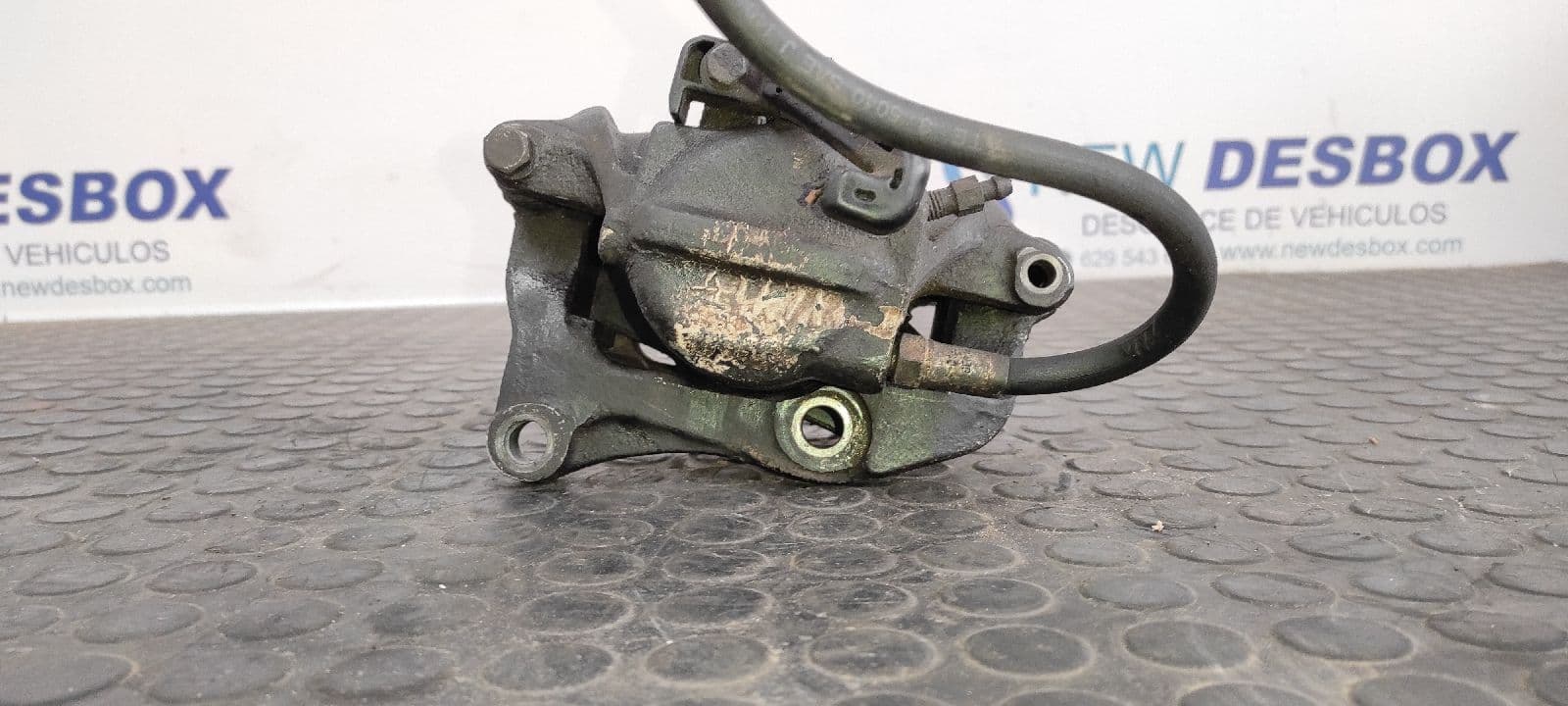 Recambio de PINZA DE FRENO DELANTERA IZQUIERDA para MERCEDES-BENZ CLASE S (W126) M117965 referencia OEM IAM BIRLING 60 5