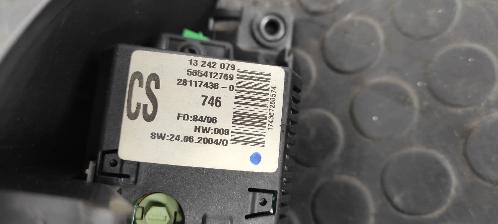 Recambio de PANTALLA MULTIFUNCION para OPEL CORSA C Cosmo Z17DTH referencia OEM IAM 13242079   - PLATA 4