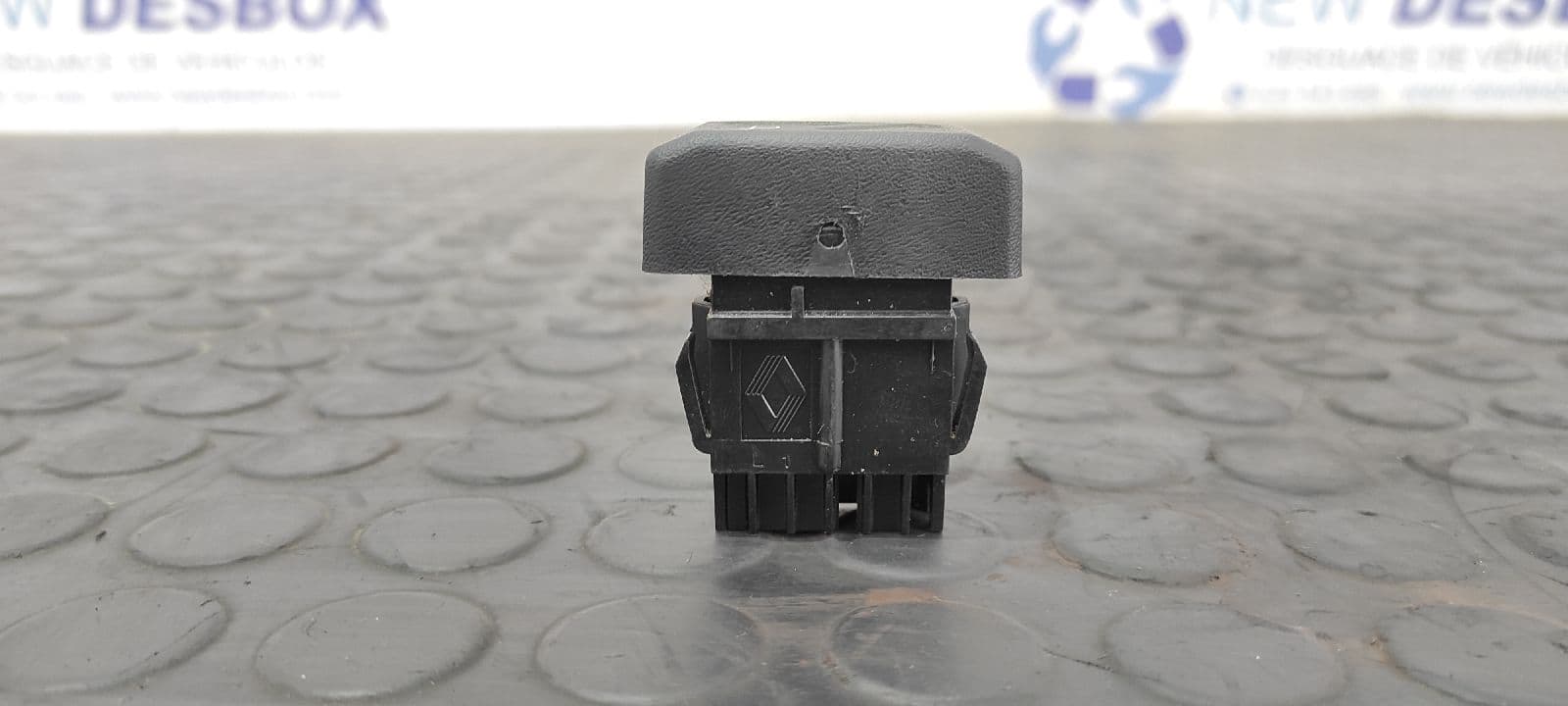 Recambio de INTERRUPTOR para RENAULT CLIO II FASE I (B/CBO) 1.2 F2M referencia OEM IAM    - BLANCO 4