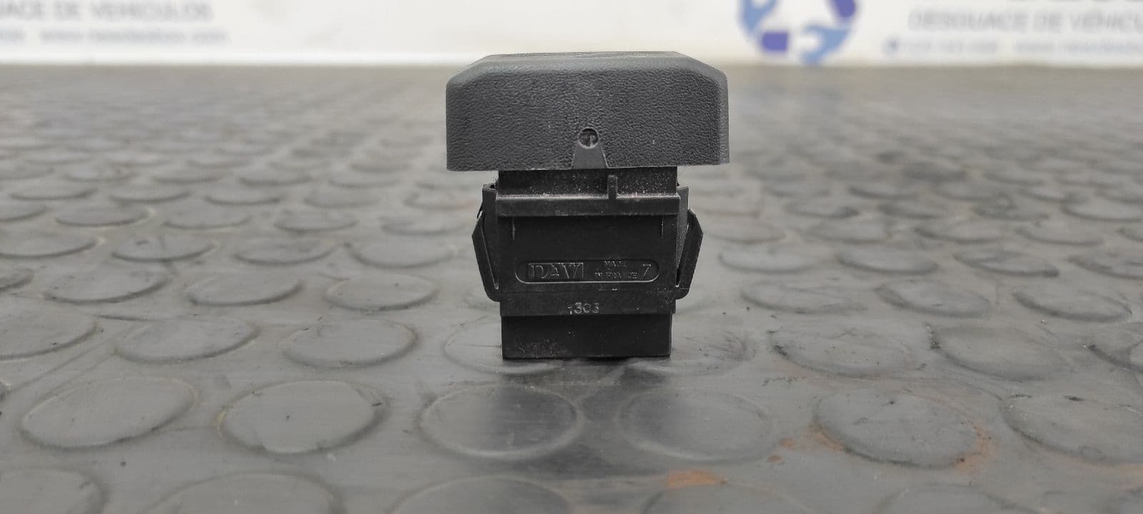 Recambio de INTERRUPTOR para RENAULT CLIO II FASE I (B/CBO) 1.2 F2M referencia OEM IAM    - BLANCO 2