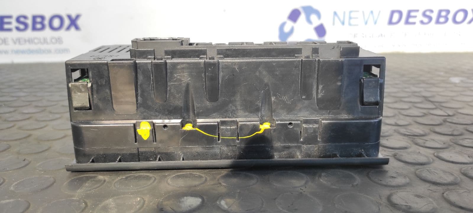 Recambio de MANDO CLIMATIZADOR para SEAT EXEO ST (3R5)(2009>) 2.0 TDI CAGA referencia OEM IAM 8E0820043BL   - NEGRO 2