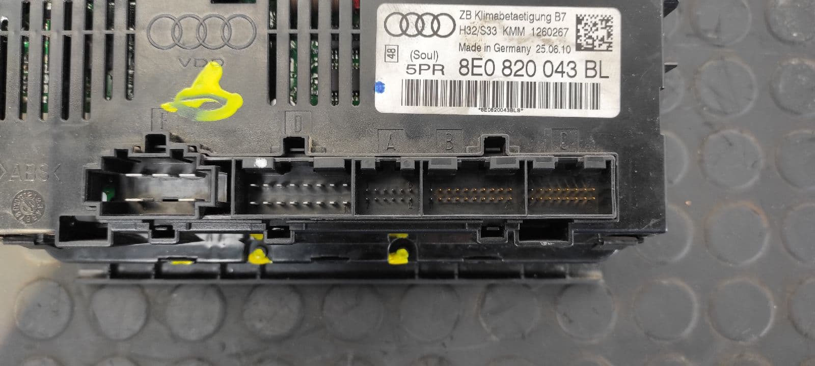 Recambio de MANDO CLIMATIZADOR para SEAT EXEO ST (3R5)(2009>) 2.0 TDI CAGA referencia OEM IAM 8E0820043BL   - NEGRO 7