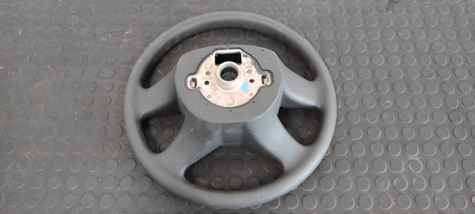 Recambio de VOLANTE para SKODA FABIA (5J2 ) Urban CGPA referencia OEM IAM 3T0419091   - BLANCO 7