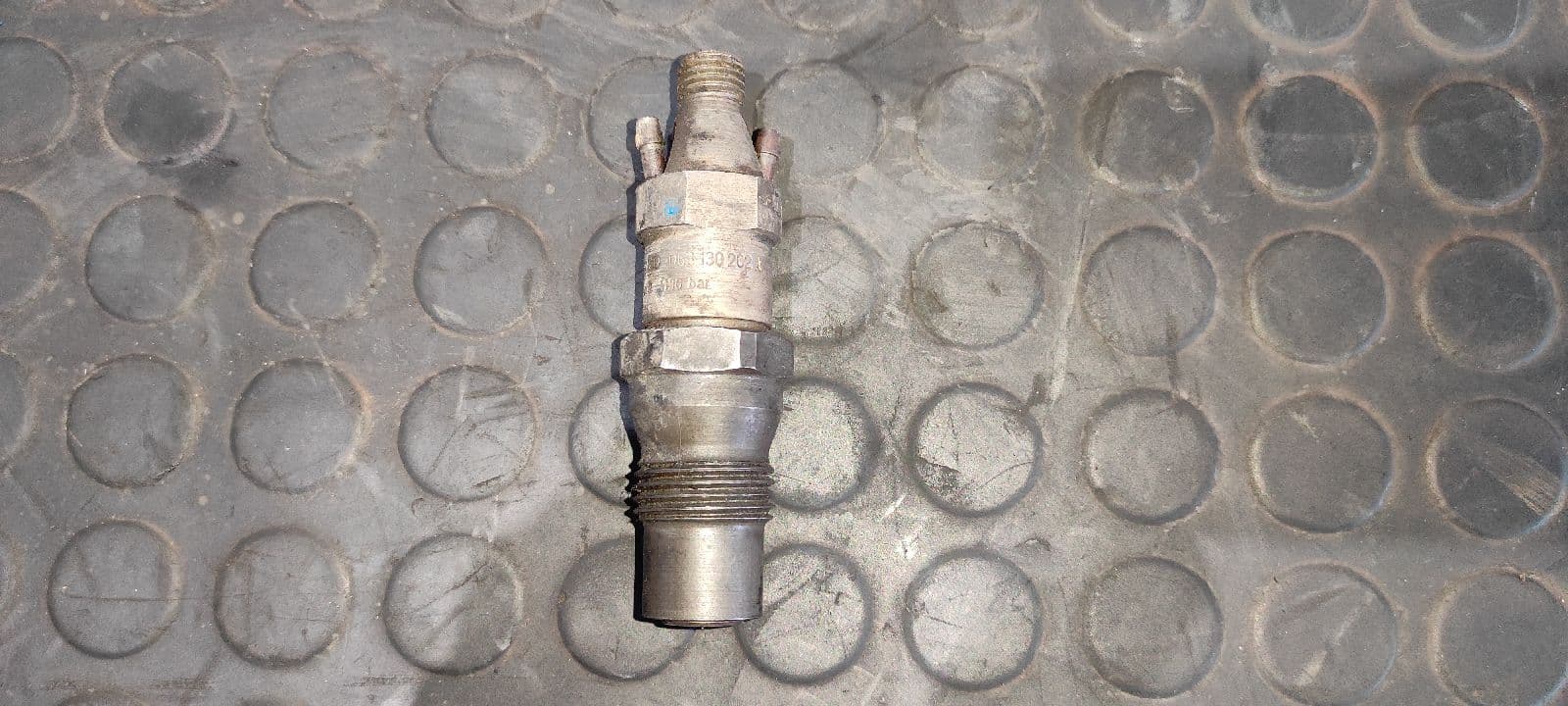 Recambio de INYECTOR para SEAT TOLEDO (1L) 1Y referencia OEM IAM 068130202A