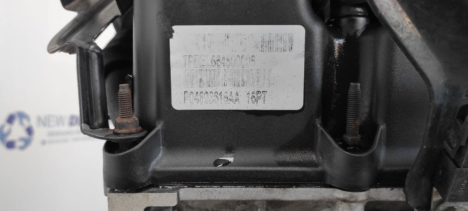 Recambio de MOTOR para CHRYSLER PT CRUISER (PT) 1.6 Catwalk Classic EJD referencia OEM IAM EJD   - ROJO 8