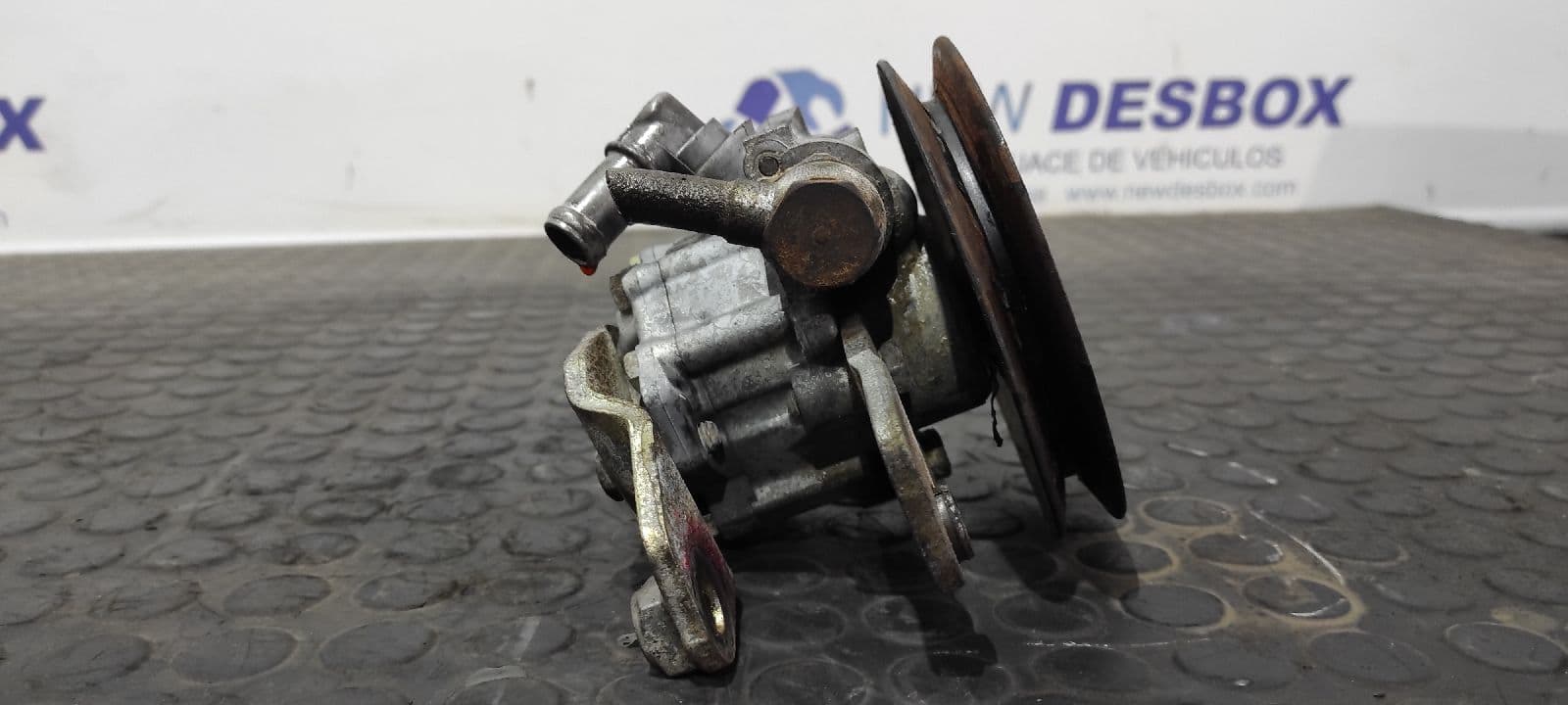 Recambio de BOMBA DIRECCION para NISSAN CABSTAR BD30 referencia OEM IAM    - BLANCO 7