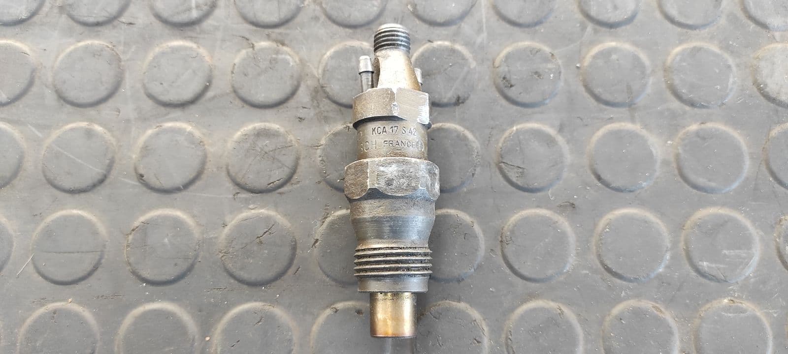 Recambio de INYECTOR para OPEL KADETT E 16D referencia OEM IAM KCA17S42