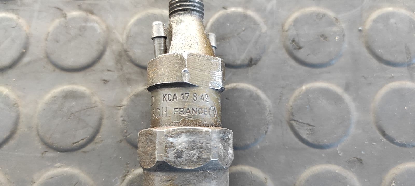 Recambio de INYECTOR para OPEL KADETT E 16D referencia OEM IAM KCA17S42 3