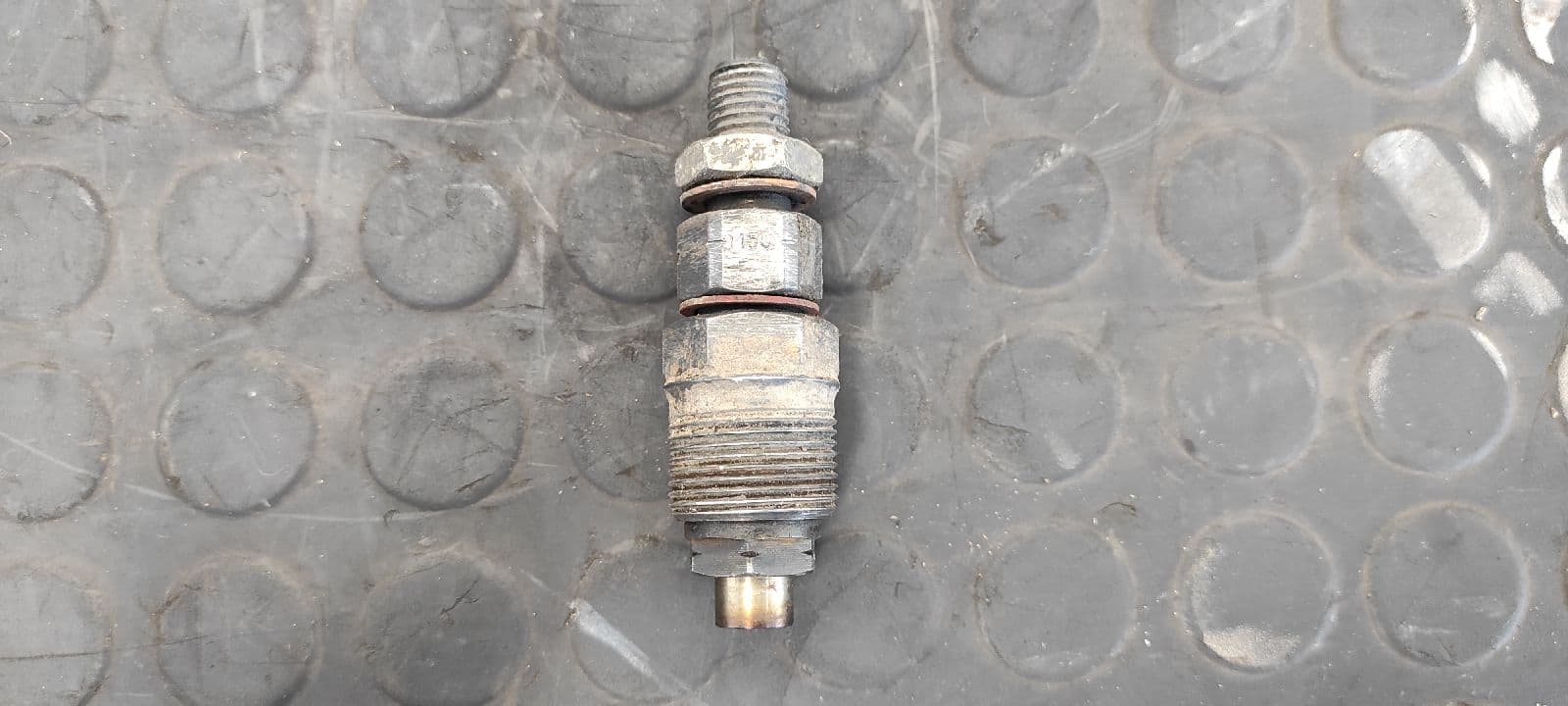 Recambio de INYECTOR para OPEL MONTEREY LTD 4JG2TC referencia OEM IAM 563 0150   - VERDE