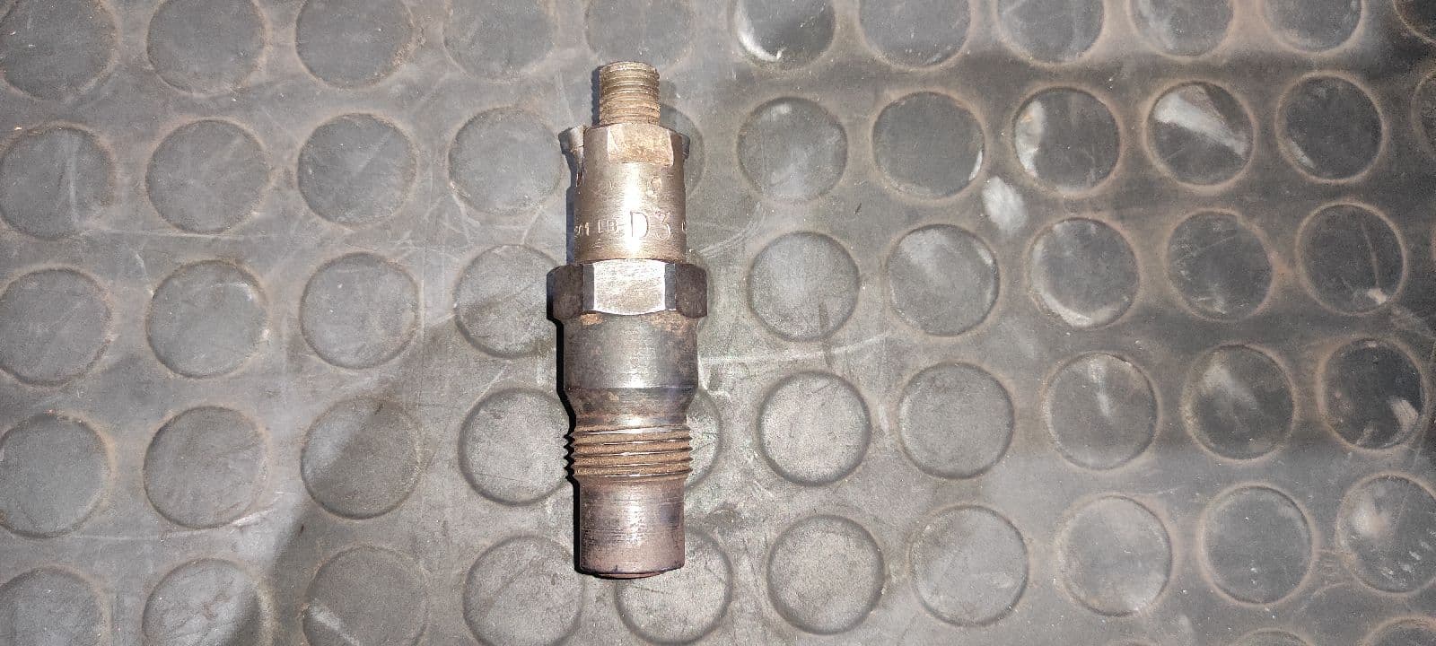 Recambio de INYECTOR para NISSAN PATROL (K/W260) A428 referencia OEM IAM LCC6702501